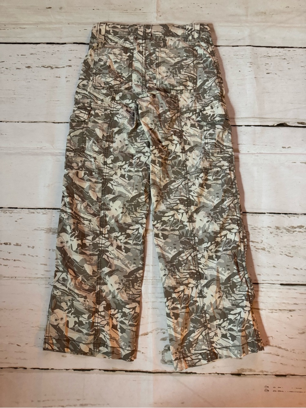 Thereabouts Camouflage Cargo Pants EUC in size 12
